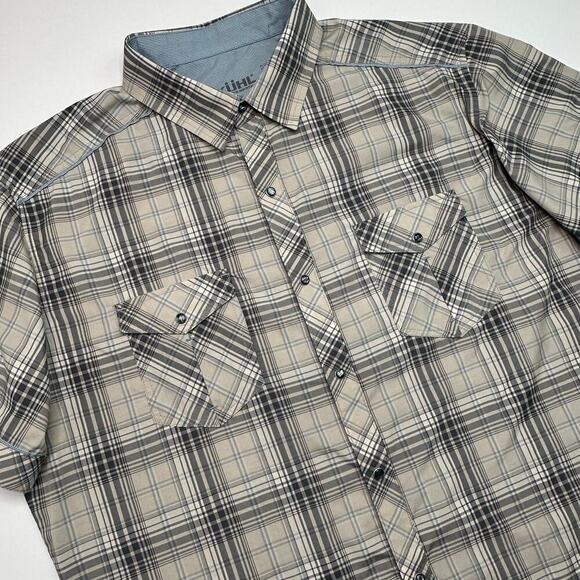 Kuhl Eluxor Men’s Snap Front Short Sleeve Plaid Shirt - Picture 3 of 6